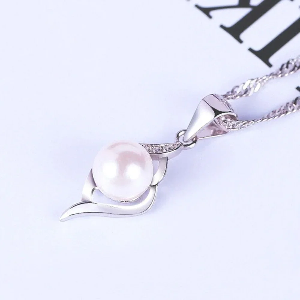 New Elegant 925 Silver Cultured Pearl Sim. Diamond Necklace